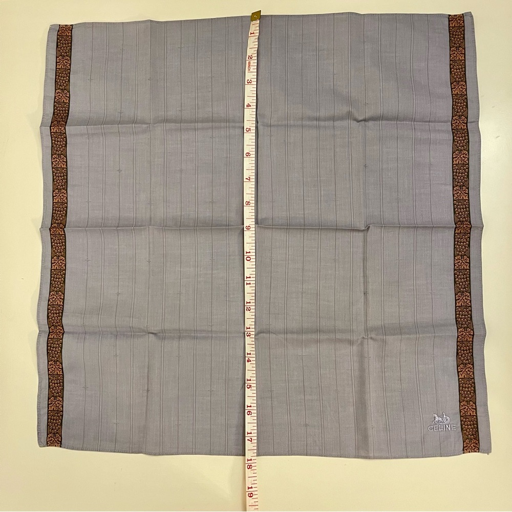 Vintage CELINE Sulky Horse & Carriage Embroidered Handkerchief Pocket Square - Picture 8 of 8